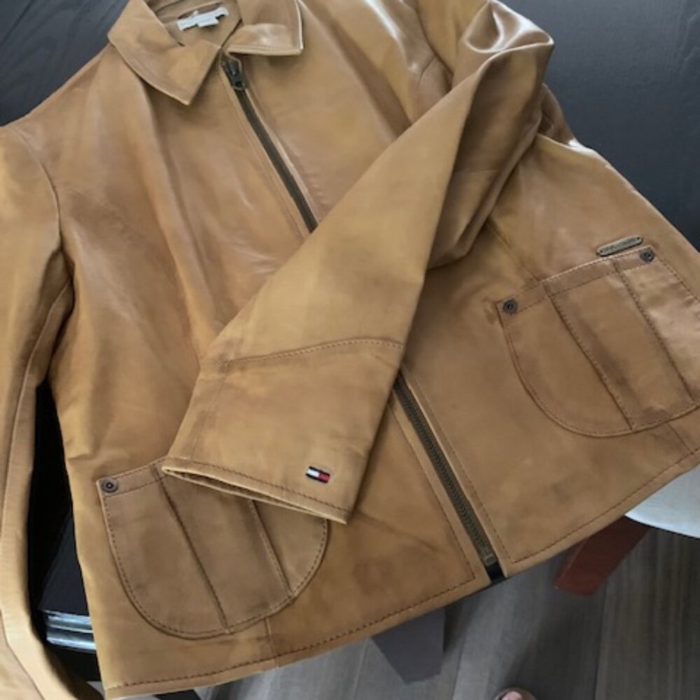 Leather jacket - Picture 1 of 3